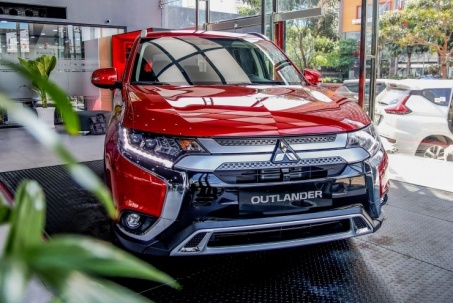 Bảng giá phụ tùng Mitsubishi Outlander 2024 mới nhất
