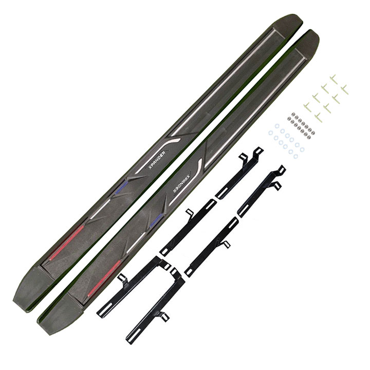 Bệ bước chân xe Xpander
