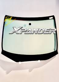 Kính chắn gió trước xe Xpander