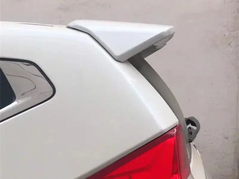 Đuôi cá nắp cốp xe Xpander